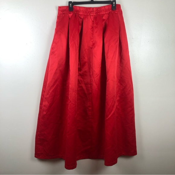 Kira Stunning Red Midi Skirt - Picture 3 of 5